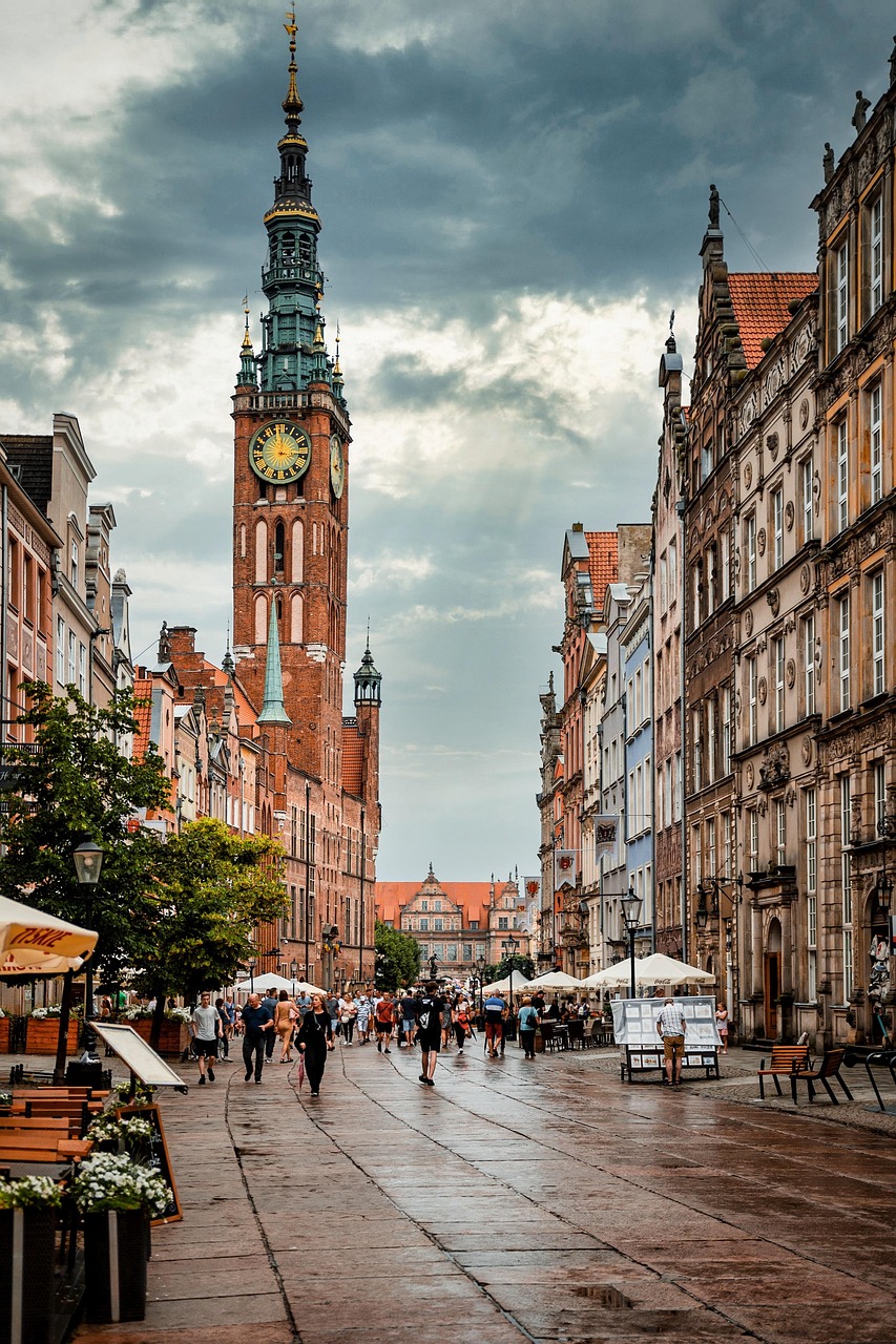 Tanie noclegi w Polsce. 10 sposobów jak zaplanować wypoczynek w Polsce